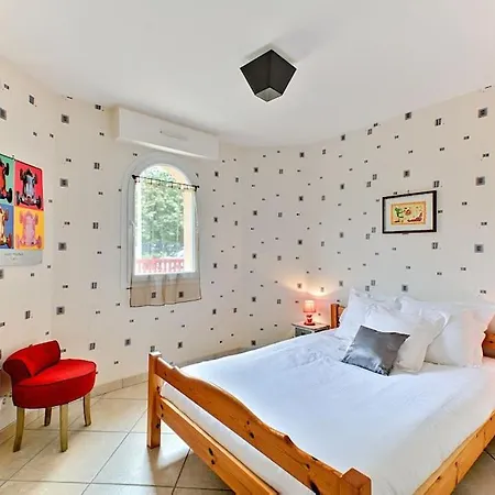 Havre De Paix Avec Piscine Pour 6 Personnes