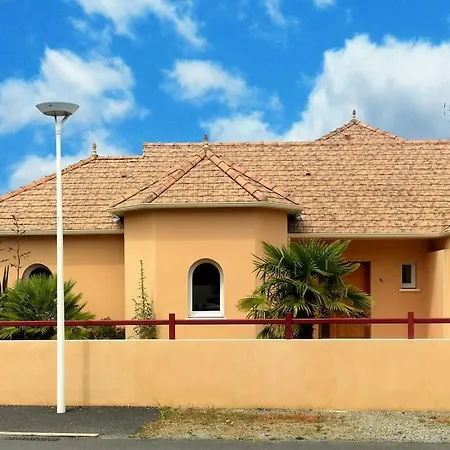 Havre De Paix Avec Piscine Pour 6 Personnes Villa